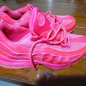 Pink nike air max 95